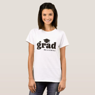 Grad Minimalist Typography – Graduation Cap T-Shirt