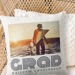 Graduate 20XX Retro Cool Simple Grad Year Cushion