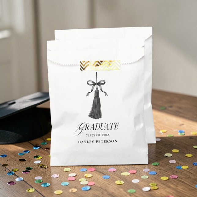 Graduate Black Bow Tassel Graduation Party Favour Bags (Creator Uploaded)