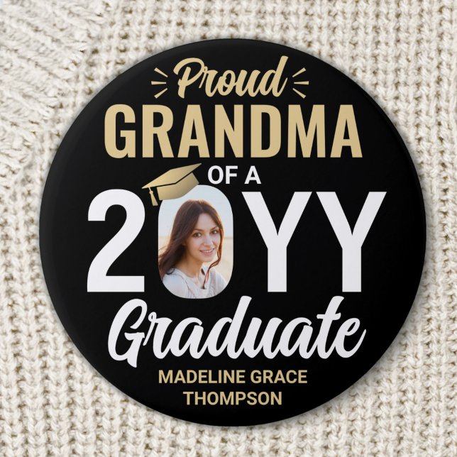 Graduate Photo Proud Grandma Elegant Black & Gold 7.5 Cm Round Badge (Creator Uploaded)