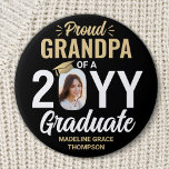 Graduate Photo Proud Grandpa Elegant Black & Gold 7.5 Cm Round Badge<br><div class="desc">Show your joy for the graduate with a stylish custom photo "Proud Grandpa" round graduation button. The picture and text on this template are simple to personalize, and all wording, colors and fonts can be changed with the Zazzle design tool. It can be customized for any family member or friend,...</div>