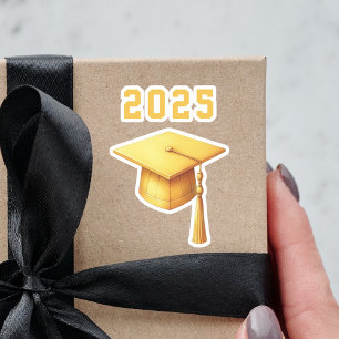 Graduation 2025 gold cap