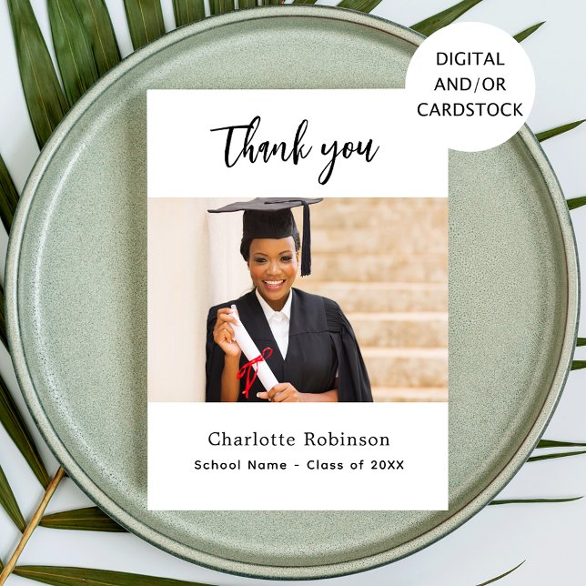 Graduation photo white thank you card (Creator Uploaded)