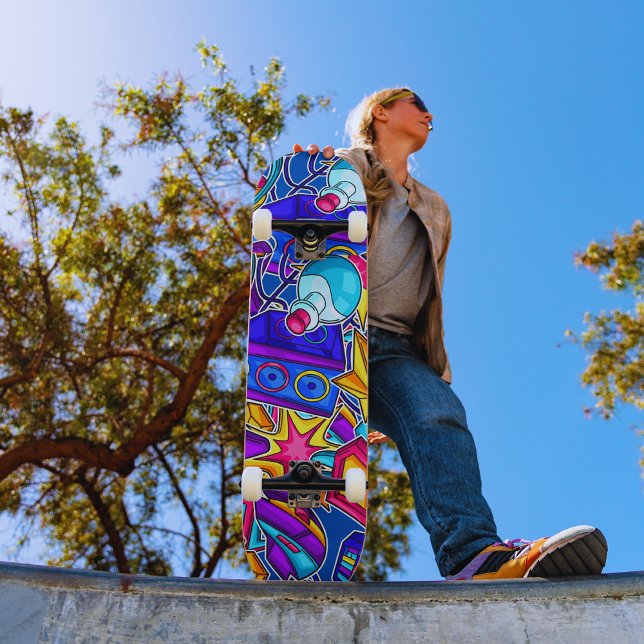 Graffiti art Skateboard (Creator Uploaded)