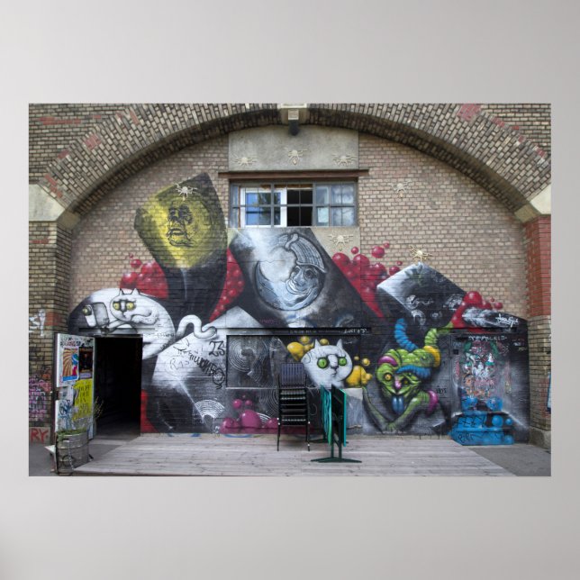 Graffiti On Stadtbahnbogen, Wien Österreich Poster (Front)