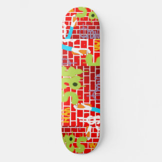 Graffitti spray painting Skateboard