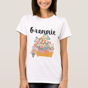 Grammie Flower Garden Design T-Shirt
