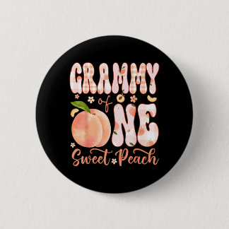 Grammy of One Sweet Peach 1st Birthday Girl Party 6 Cm Round Badge
