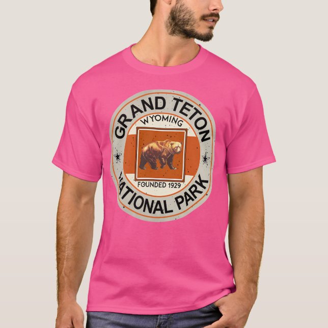 Grand Teton National Park Wyoming Bear Mountains T T-Shirt (Front)