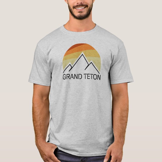 Grand Teton Wyoming Retro T-Shirt (Front)