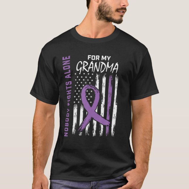 Grandma Alzheimers Awareness USA Flag Dementia Fam T-Shirt (Front)