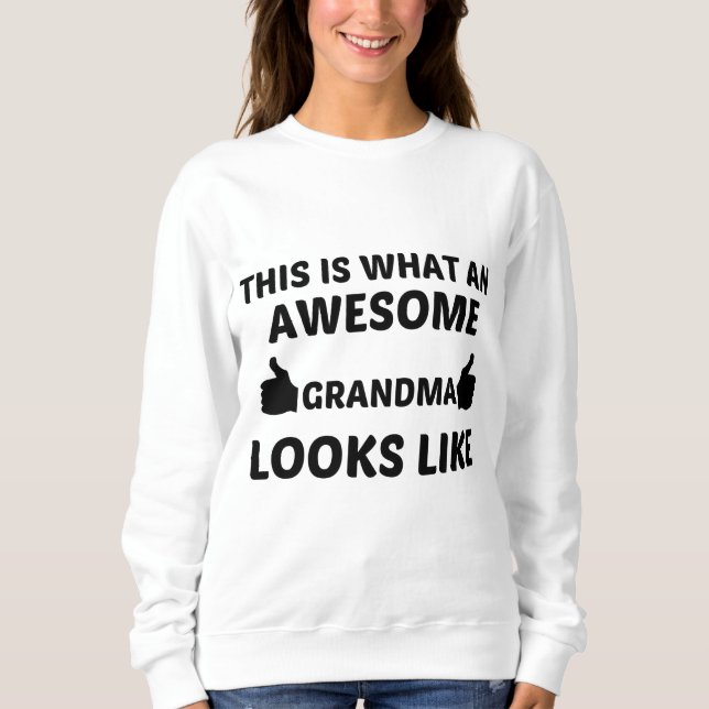 GRANDMA AWESOME SWEATSHIRT (Front)