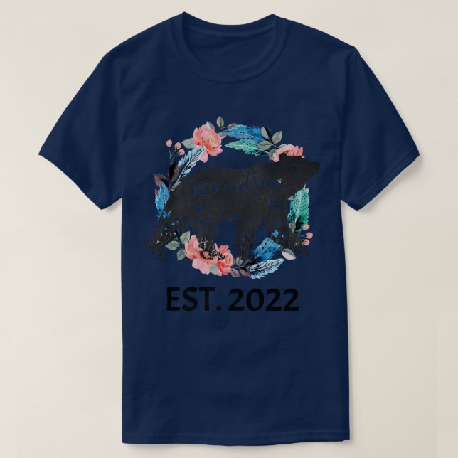 Grandma bear est 2022 new baby pregnancy mother's  T-Shirt (Design Front)