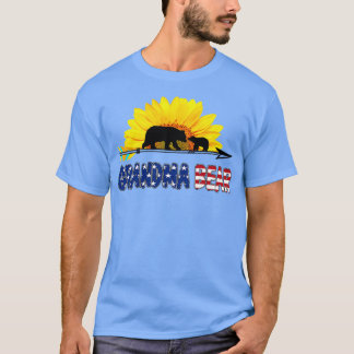 Grandma Bear Flower Flag July Of 4th T-Shirt