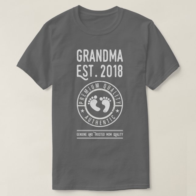 Grandma Est 2018 Expecting New Baby Gift Establish T-Shirt (Design Front)
