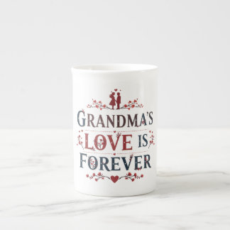 Grandma’s Love Is Forever – Elegant Bone China Mug