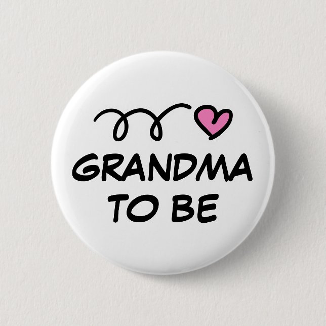 Grandma to be pin button with pink heart (Front)