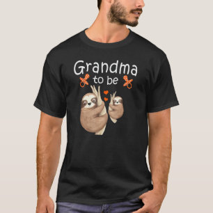 Grandma To Be Sloth Baby Shower Cute Animal T-Shirt