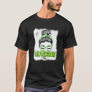 Grandmom Messy Bun St Patrick's Day Irish Lucky Sh T-Shirt