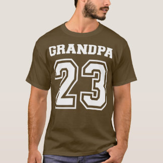 Grandpa 2023 for pregnancy announcement T-Shirt