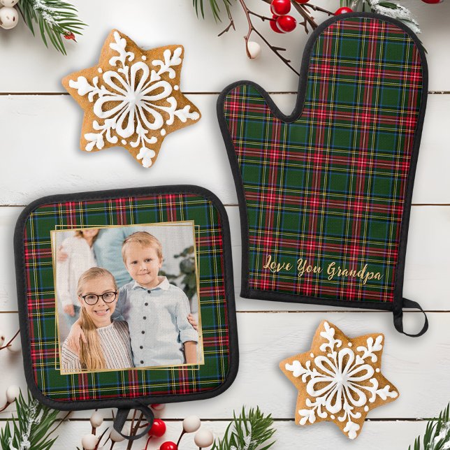 Grandpa Christmas Plaid Custom Gold Family Photo  Oven Mitt & Pot Holder Set (Creator Uploaded)