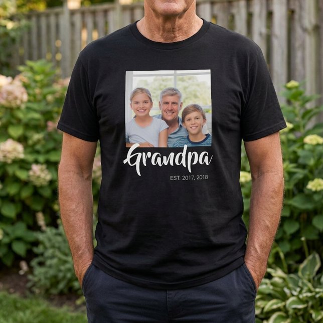 Grandpa Established Script Photo T-Shirt (Grandpa Established Script Photo T-Shirt)