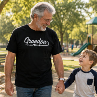 Grandpa Established Typography New Grandpa Gift T-Shirt