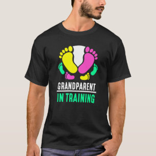 Grandparent In Training Cute First Time Pregnant P T-Shirt