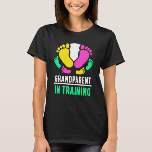 Grandparent In Training Cute First Time Pregnant P T-Shirt