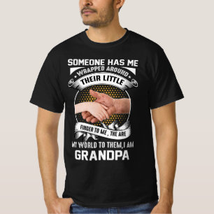 Grandpa's Little Finger – Heartwarming Family Bond T-Shirt