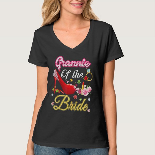 Grannie Of The Bride Happy Wedding Flower Pink Sho T-Shirt (Front)