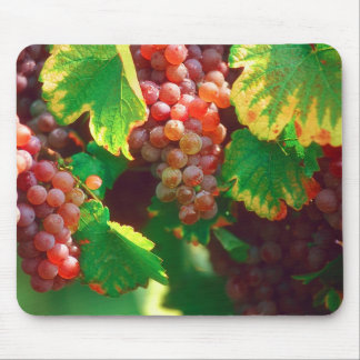 Grapes 01 mouse pad