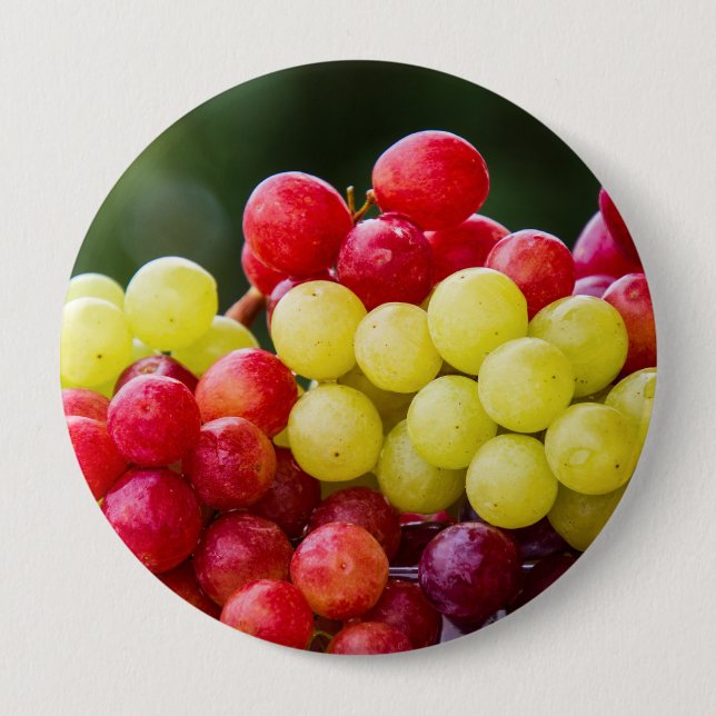 GRAPES HAPPY 10 CM ROUND BADGE (Front)