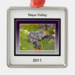 Grapes of Napa Metal Tree Decoration