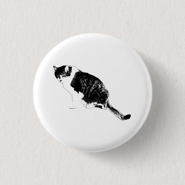 Graphic Cat Pin Adds Edge to Apparel (Front)