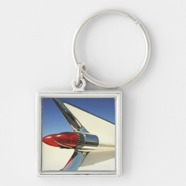 Graphic: Close-up of fin and taillight on Key Ring (Front)