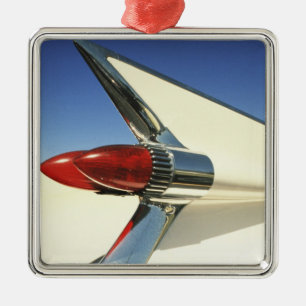 Graphic: Close-up of fin and taillight on Metal Tree Decoration
