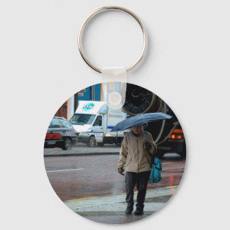 Grått och trist key ring