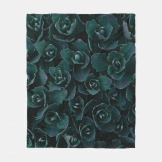GRAY PETAL FLOWER IN BLOOM FLEECE BLANKET