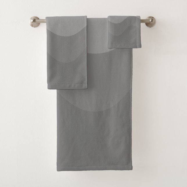 Gray Wavey Stripe Modern Bath Towel Set (Insitu)