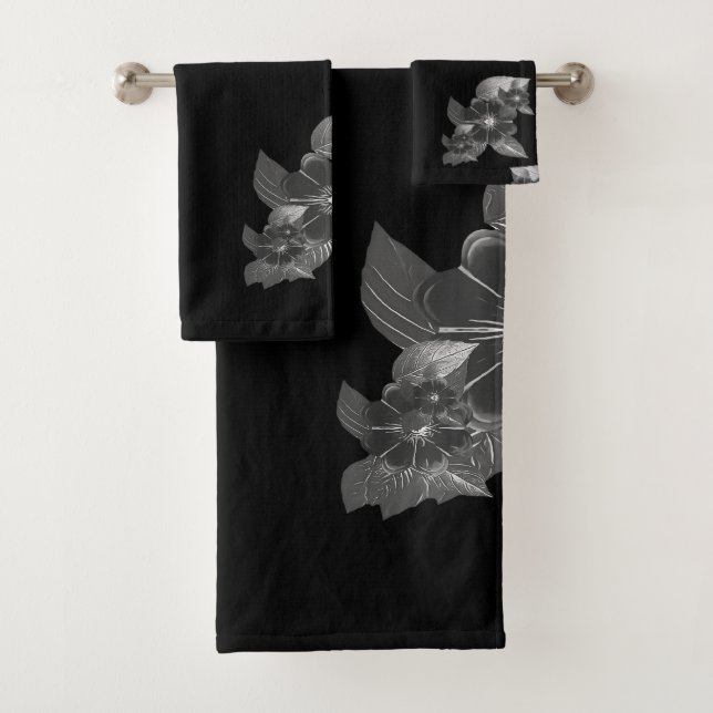 Grayscale Floral  Bath Towel Set (Insitu)