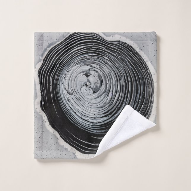 Grayscale photography of mud wash cloth (Wash Cloth)