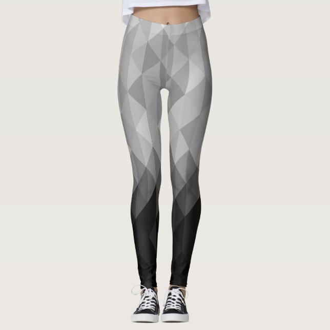 Grayscale triangle geometric squares pattern leggings (Front)