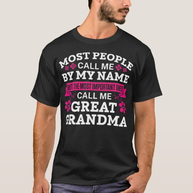 Great Grandma bibi & tina animals  T-Shirt (Front)