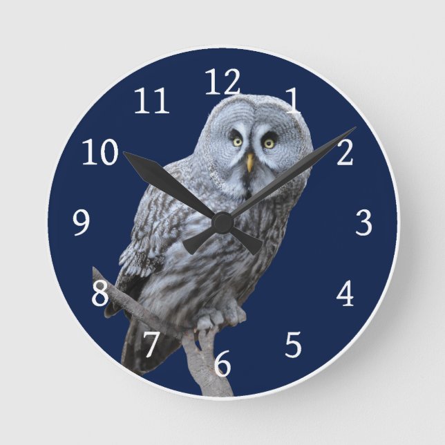 Great Grey Owl Round Clock (Front)