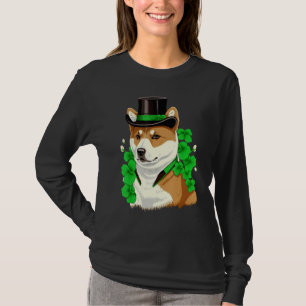 Green Akita Inu shamrock on St Patricks Day Akita  T-Shirt