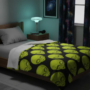 Green Alien Head Fleece Blanket 