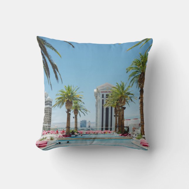 Green and brown palm trees cushion (Front)