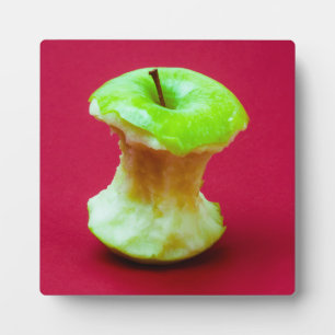 Green apple core plaque