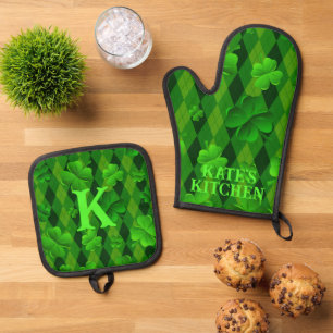 Green Argyle Clover Irish Personalised Oven Mitt & Pot Holder Set